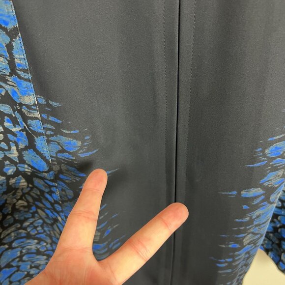 T Tahari Dress 12 Black Blue Abstract Pattern Mesh V-Neck A-Line Fit N Flare - Picture 5 of 14